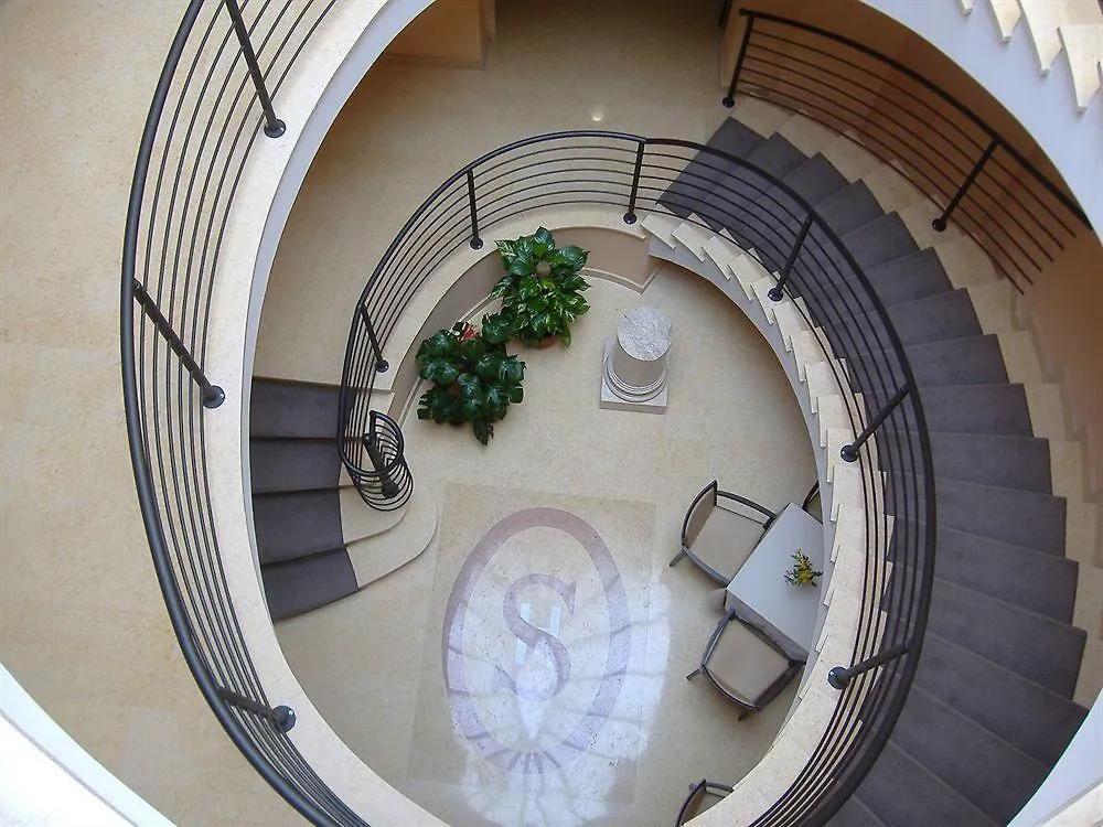 Seccy Hotel Boutique Art & Museum Fiumicino